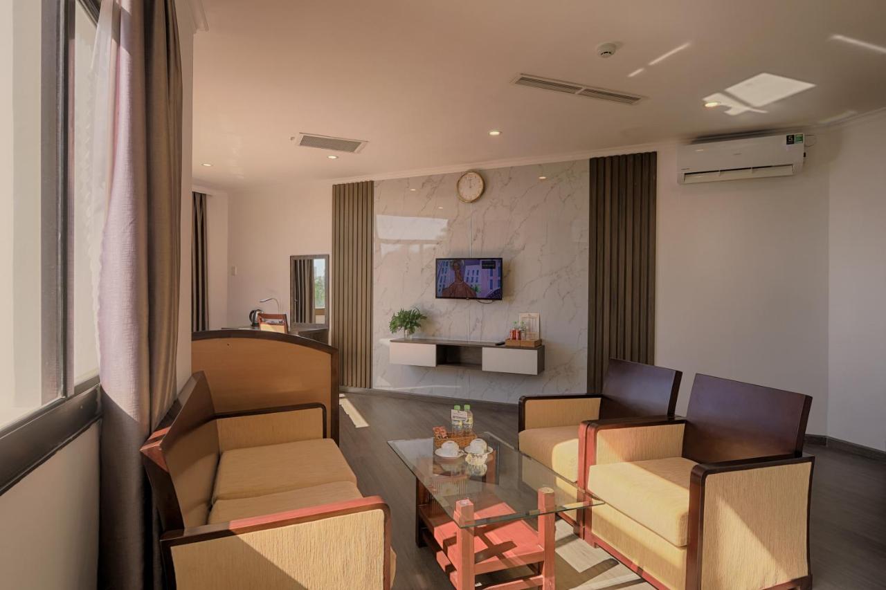 Vung Tau P&T Hotel Exterior photo