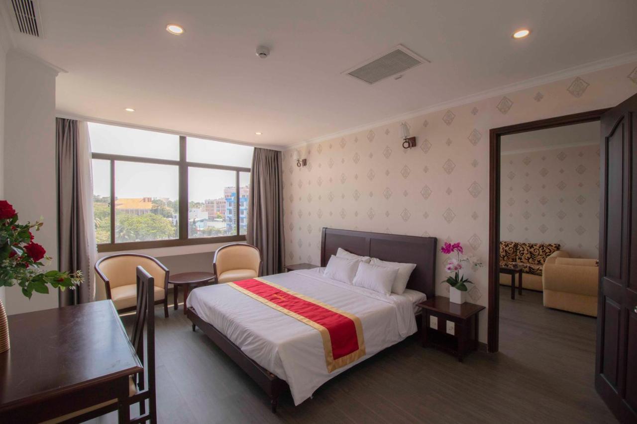 Vung Tau P&T Hotel Exterior photo