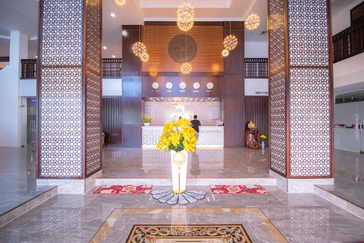Vung Tau P&T Hotel Exterior photo