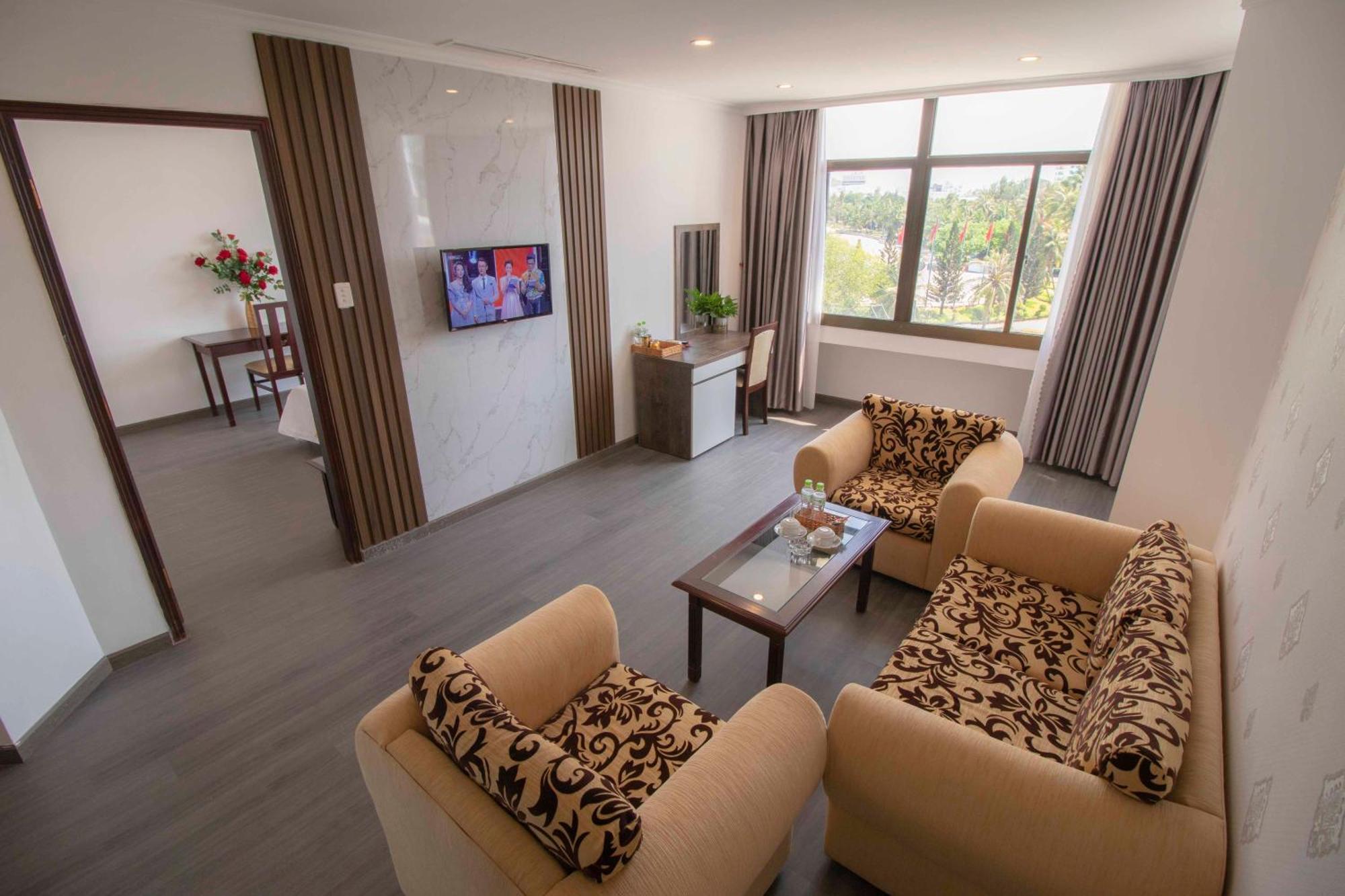 Vung Tau P&T Hotel Exterior photo